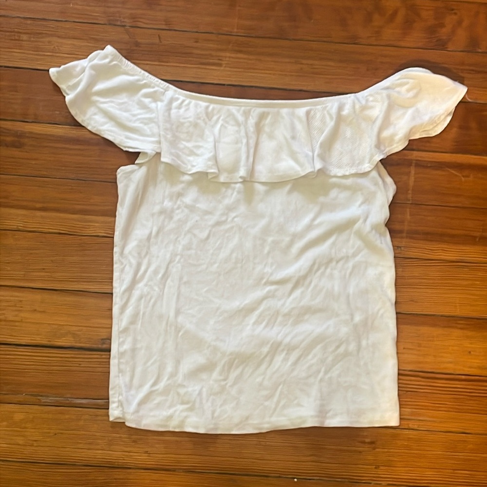 White ruffle top